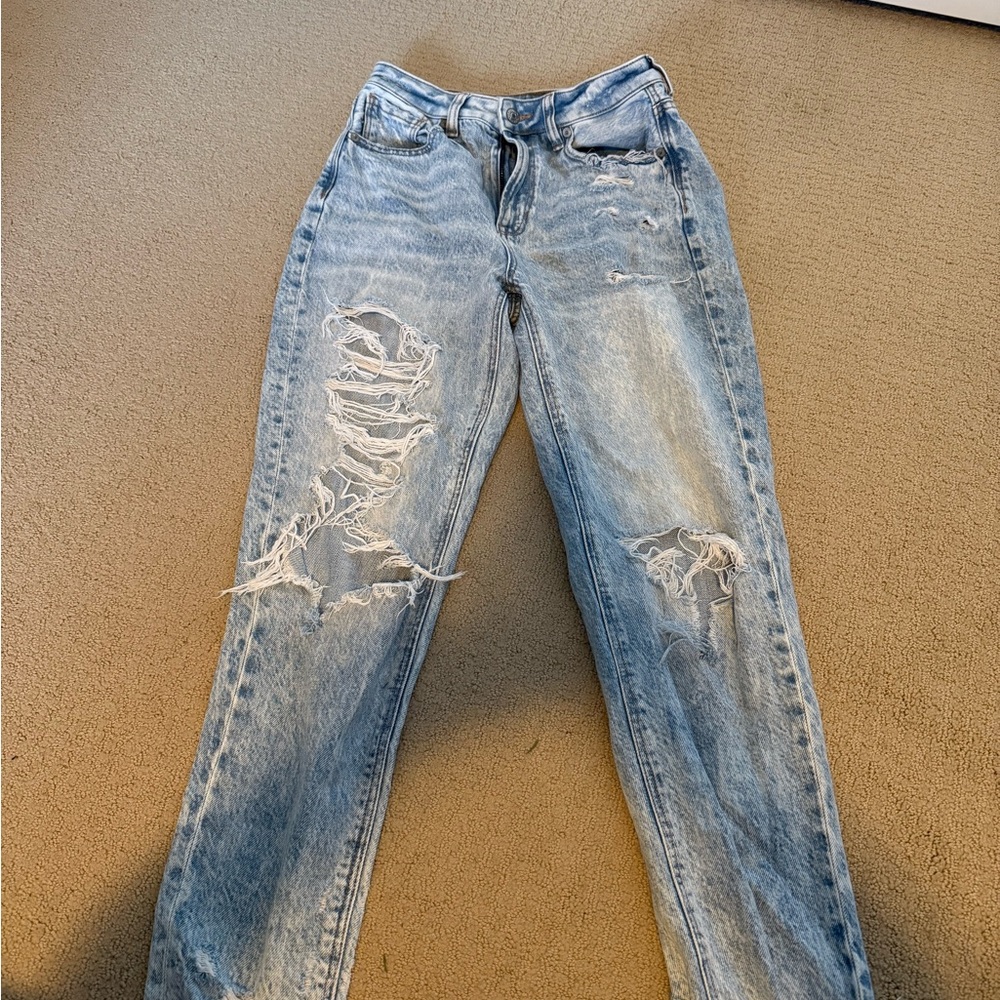 American Eagle Outfitters Light Blue Distressed Straight Leg Jeans
